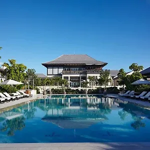 The Island House Hotel